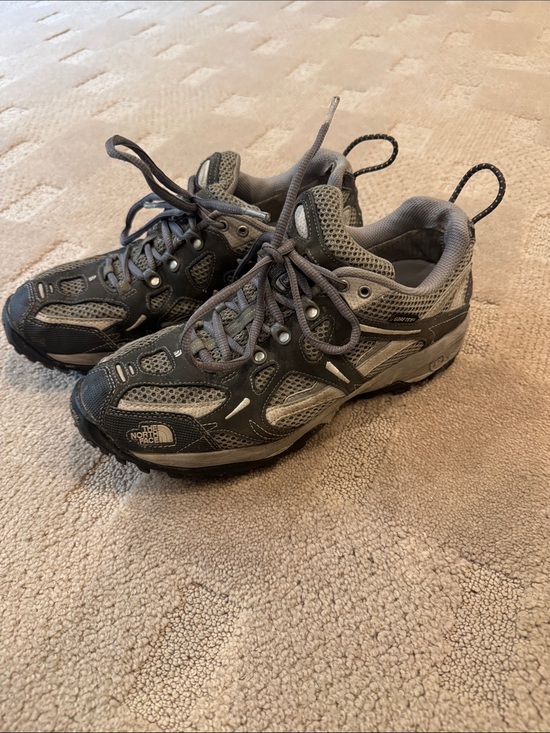 The North Face Gray and Black Trail Shoes Gore-Tex main image 6